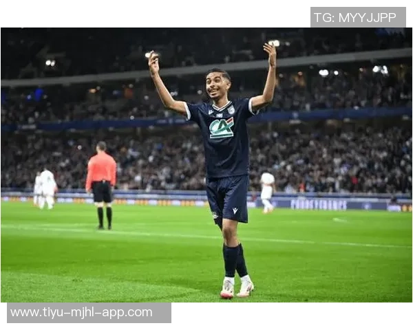 斯特拉斯堡花费700万欧元签下法乙新星助力球队重建