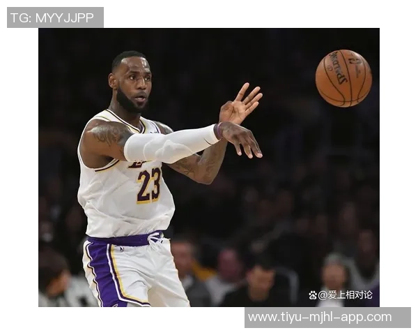 詹姆斯谈比赛僵局时持球策略称之前打法依然有效