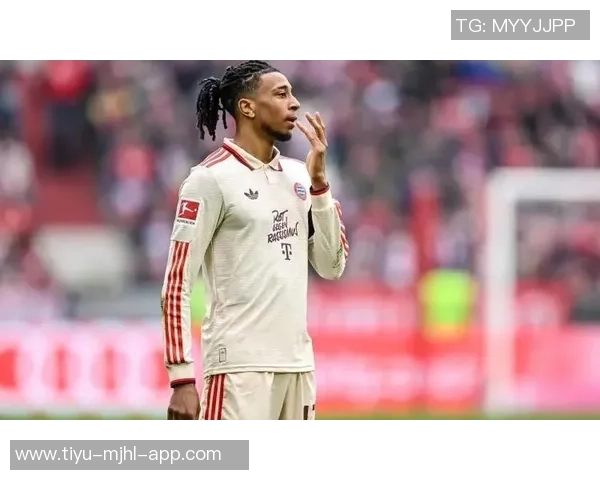 奥利塞训练时佩戴耳钉引发争议拜仁教练曾多次禁止此行为